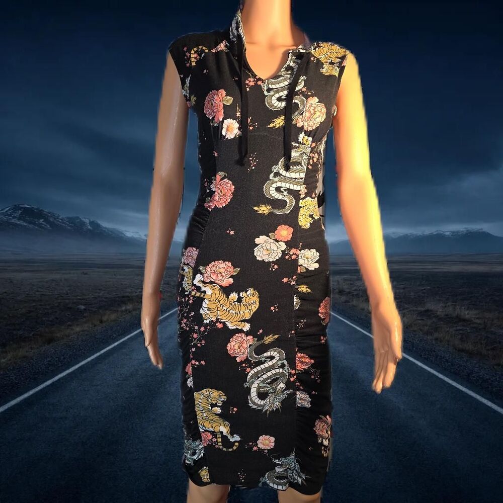 Derek Heart Hooded Dragon & Tiger Bodycon Ruched Dress